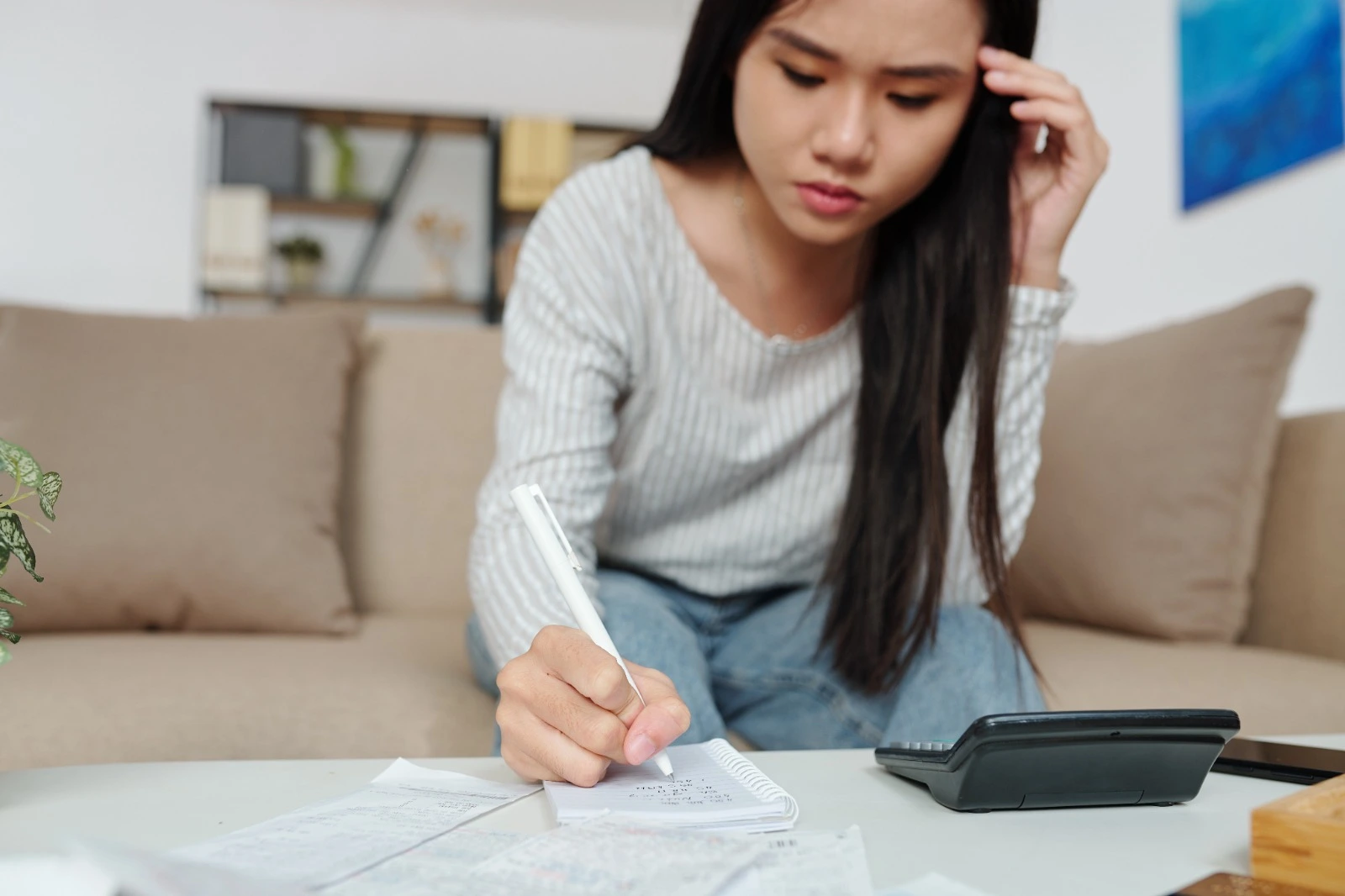 9 Effective and Wise Ways to Manage Debt That You Can Apply