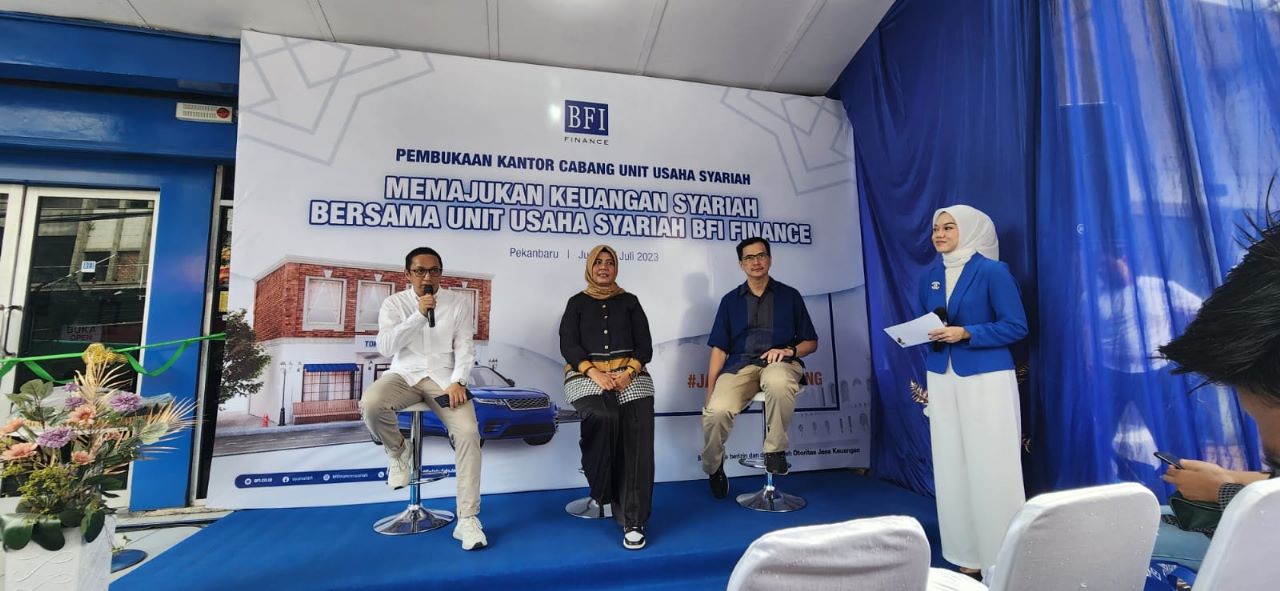 BFI Finance Opens a Sharia Financing Branch in Pekanbaru