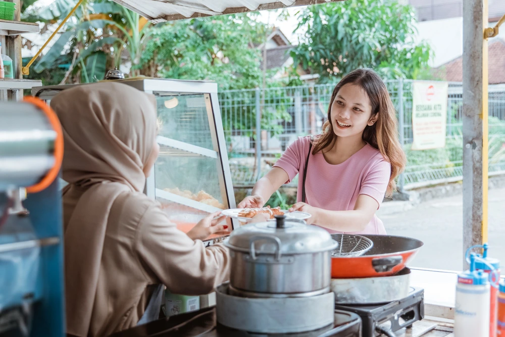 Bisa Dicoba, Ini Dia 23 Ide Usaha Makanan Ringan Serba 1000!