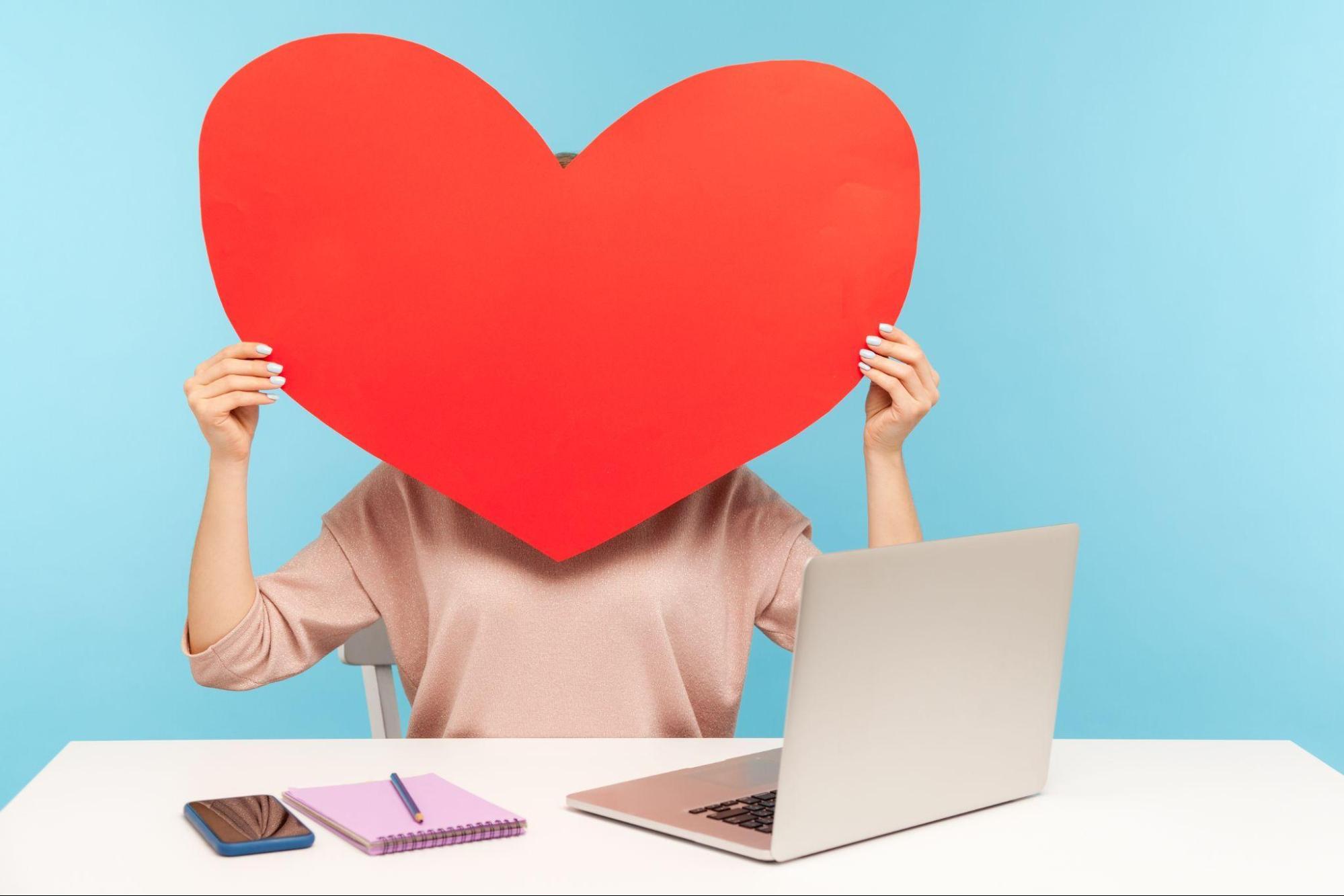 What You Can Do When Online Dating to Avoid Love Scamming